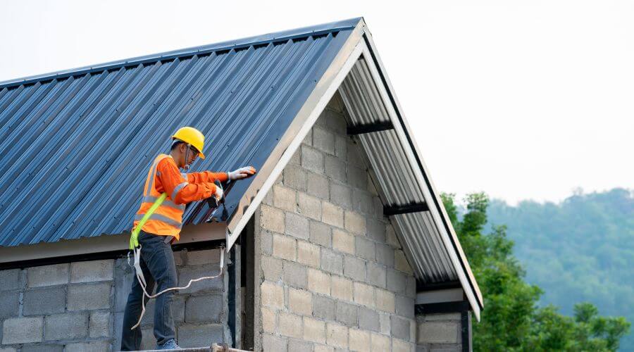 Professional gutter cleaning in Harrison, NE